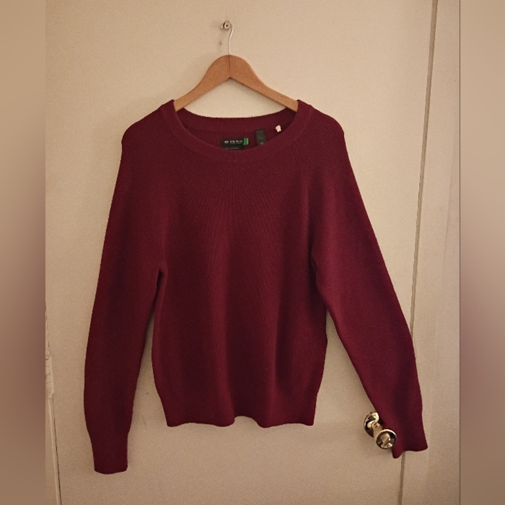 Dockers Sweater - Picture 3 of 3